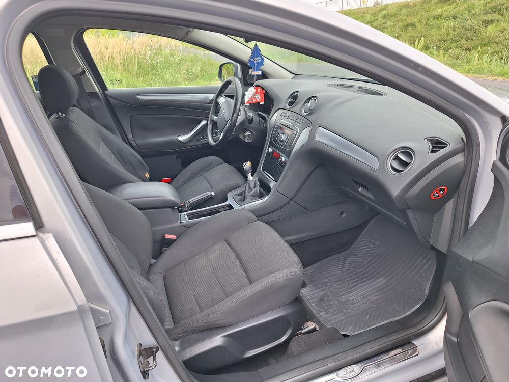 Ford Mondeo 1.8 TDCi Titanium - 7