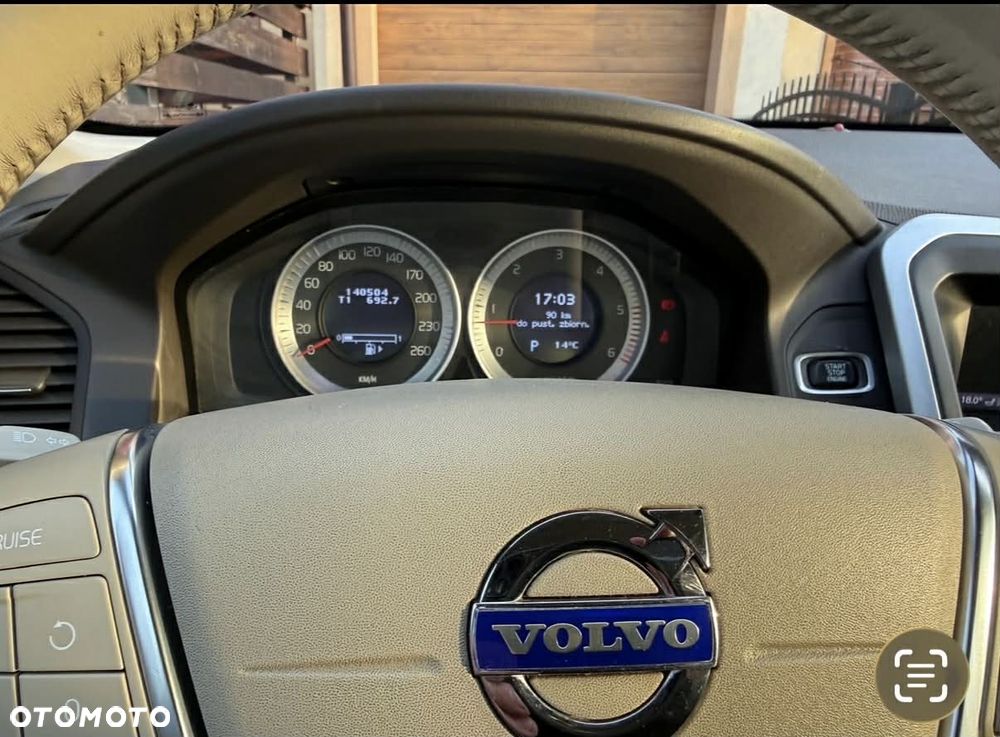 Volvo XC 60 2.4D AWD Summum - 12