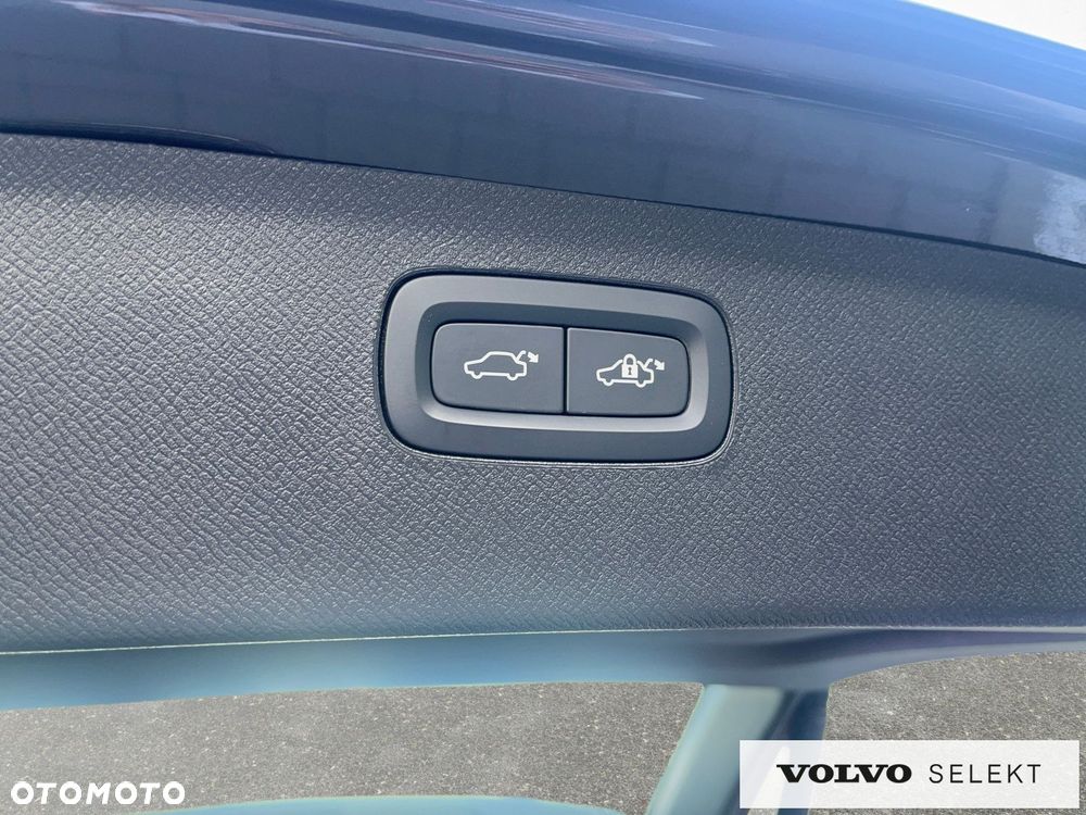 Volvo XC 90 - 17