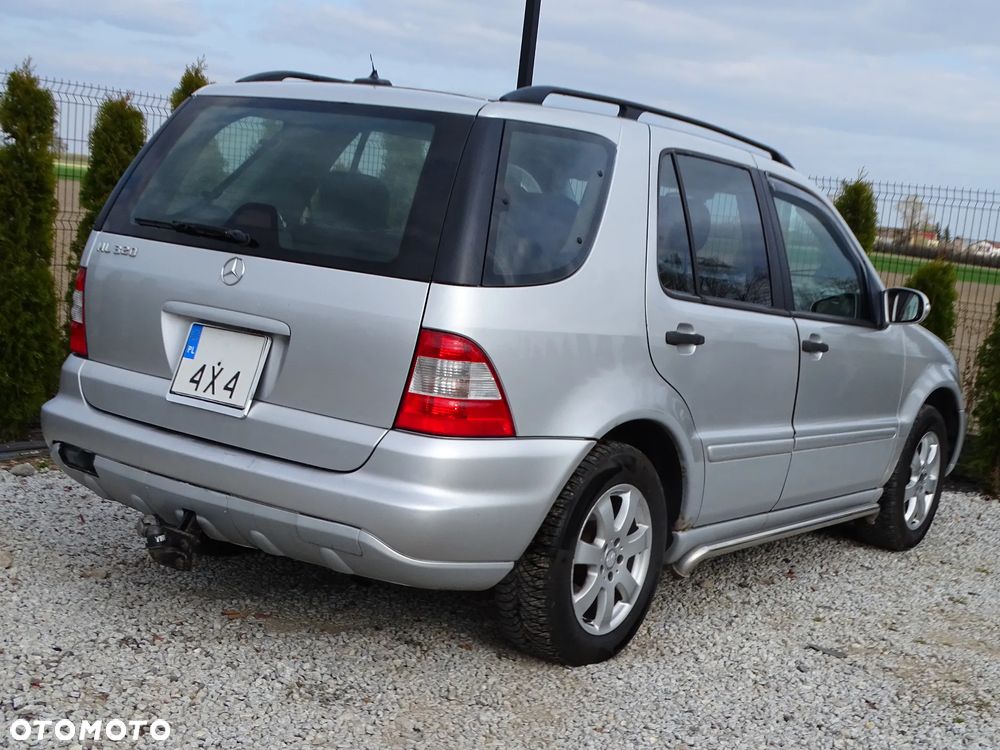 Mercedes-Benz ML - 4