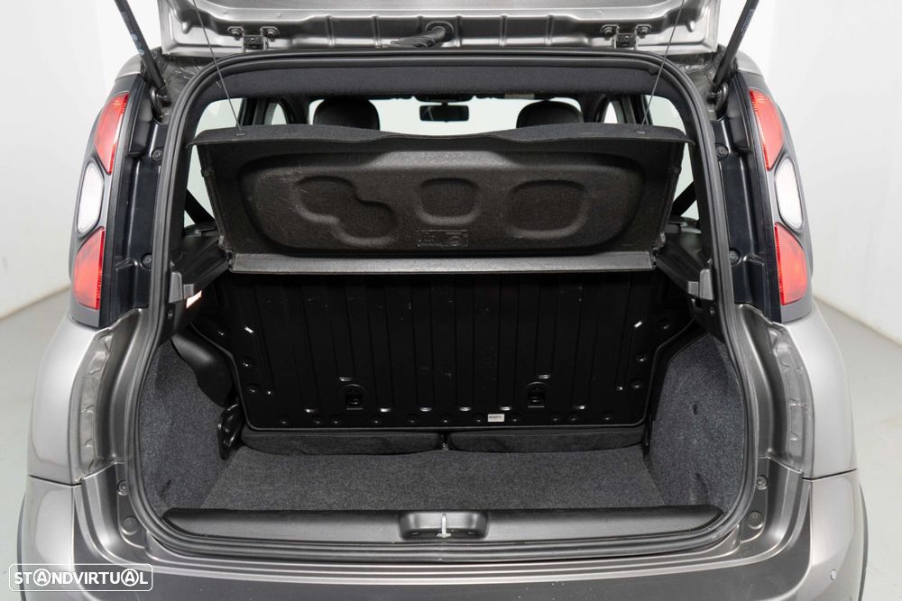 Fiat Panda 1.0 Hybrid Sport - 12