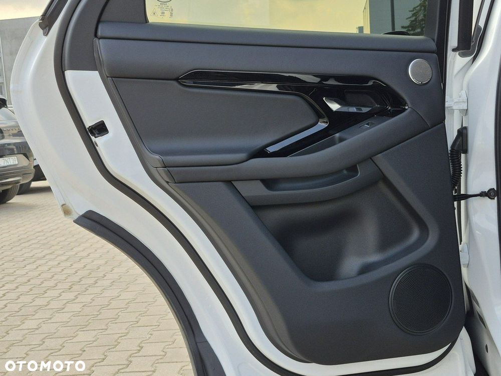 Land Rover Range Rover Evoque - 26