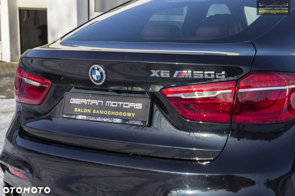 BMW X6 xDriveM50d - 13