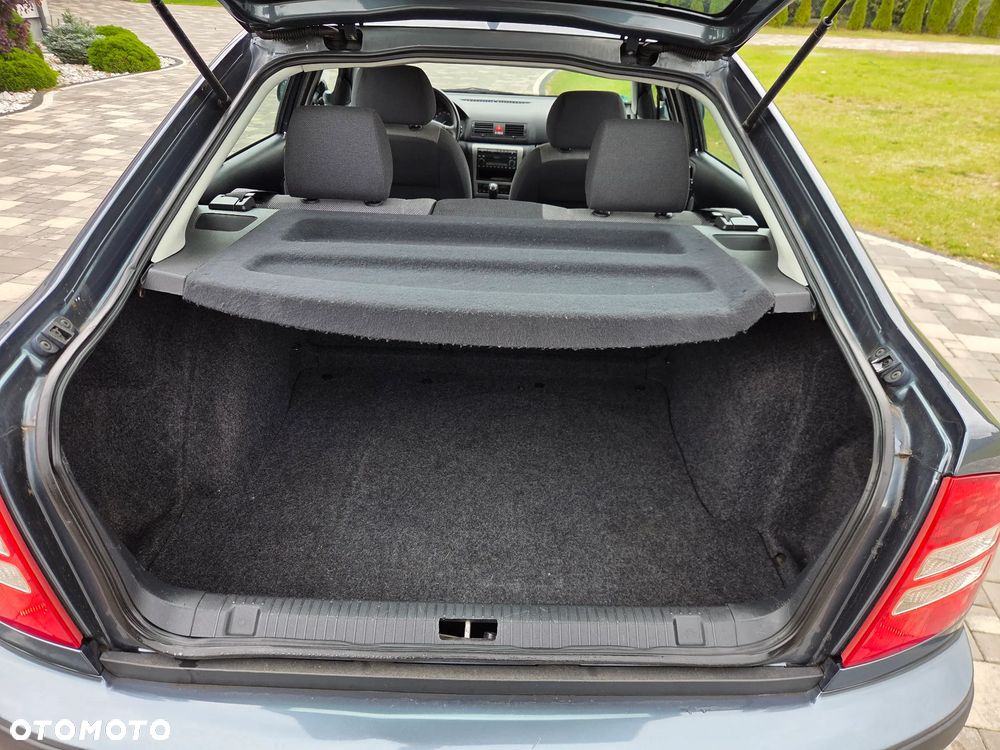 Skoda Octavia 1.8 T Elegance - 25