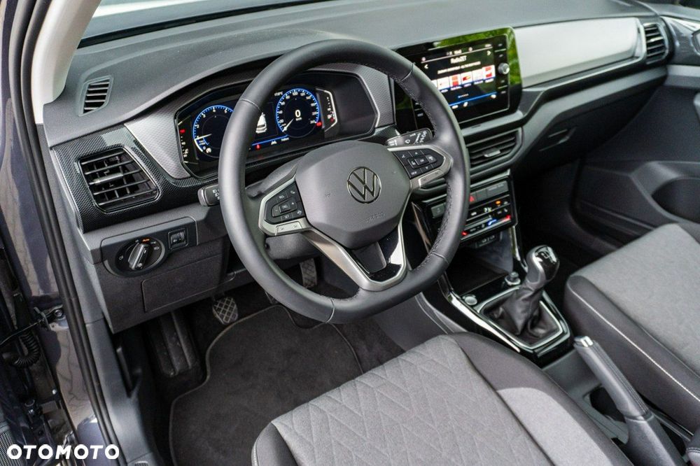 Volkswagen T-Cross - 10