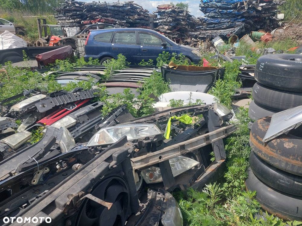 KOMPLETNY PRZÓD MASKA ZDERZAK BŁOTNIKI LAMPY RENAULT MEGANE II TEI45 - 22