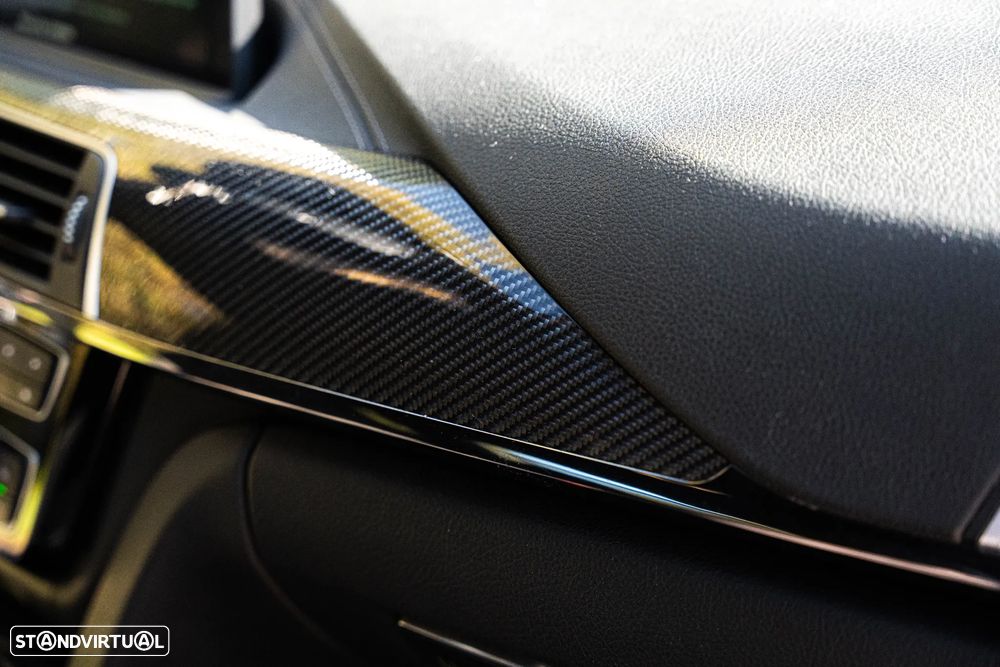 BMW M4 Coupe DKG Competition - 30