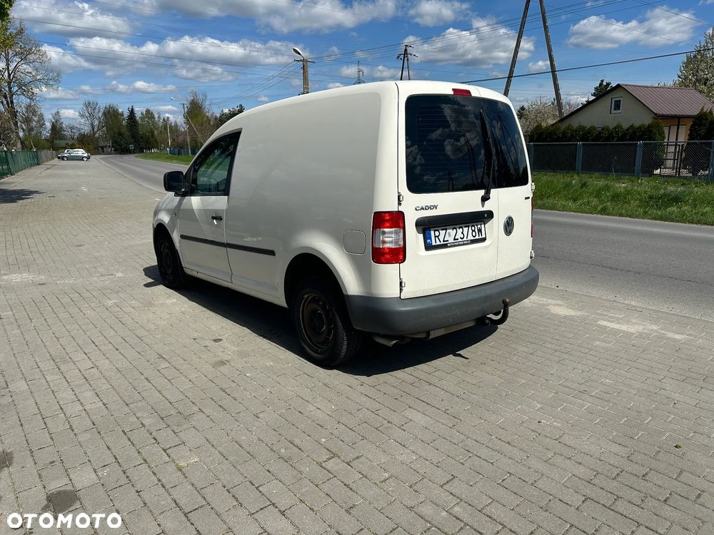 Volkswagen CADDY - 4
