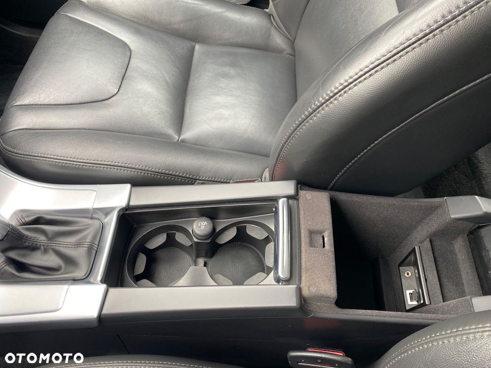 Volvo XC 60 - 22
