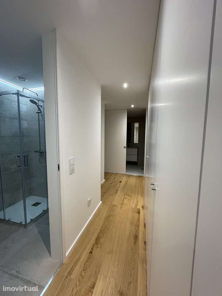 T2 em Quinta da Pícua - Grande imagem: 2/11