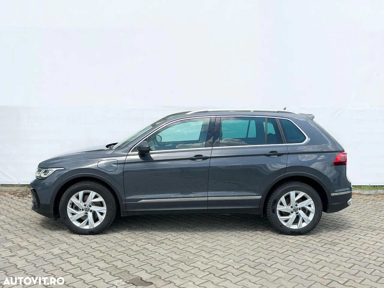 Volkswagen Tiguan 1.4 eHybrid OPF DSG Elegance - 3