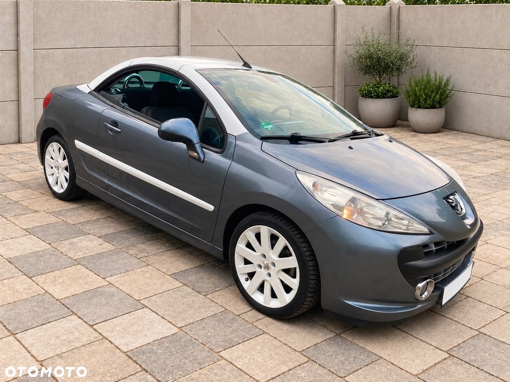 Peugeot 207 CC - 24