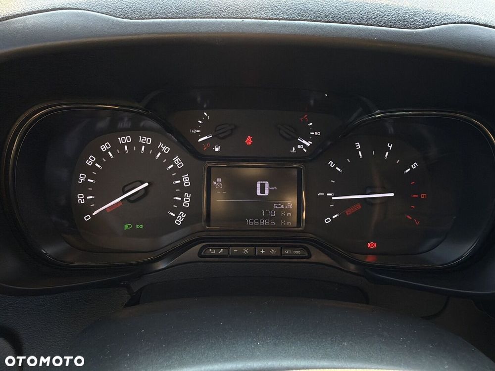 Toyota PROACE CITY - 19