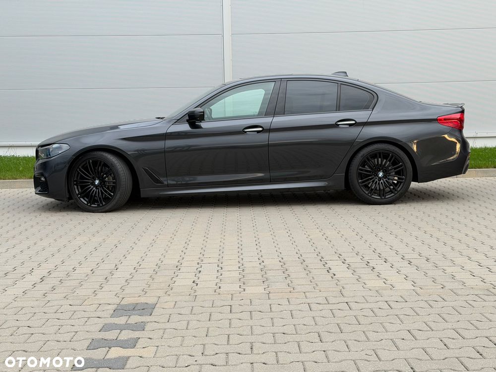BMW Seria 5 540i M Sport sport - 2