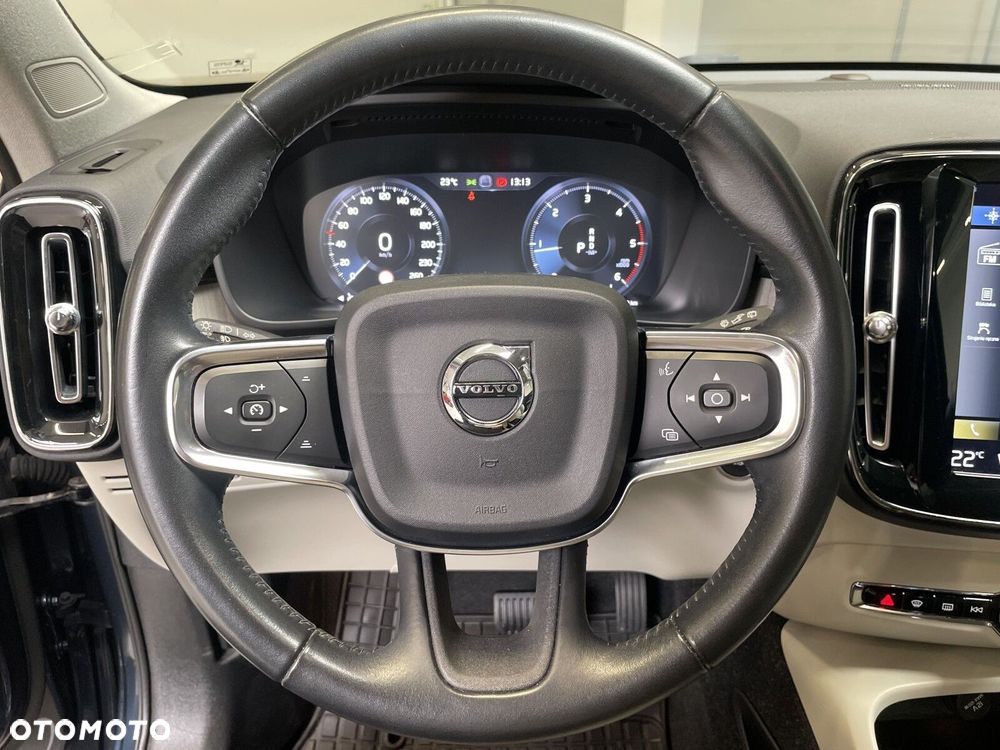 Volvo XC 40 D4 AWD Inscription - 25