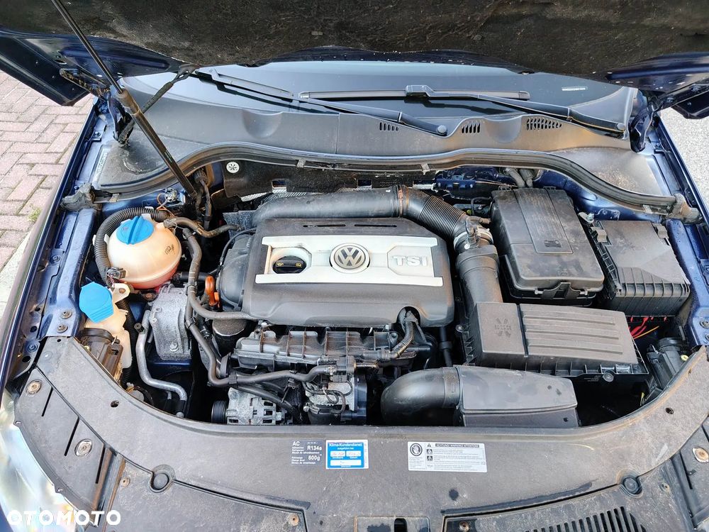 Volkswagen Passat 2.0 TSI Comfortline - 38