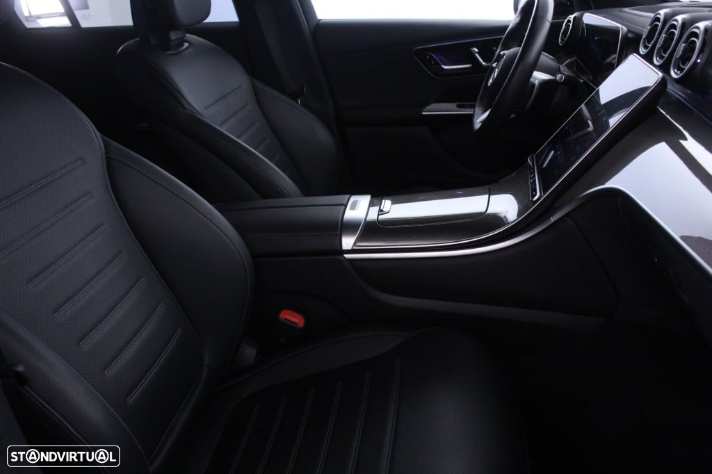 Mercedes-Benz GLC 300 Coupe de 4Matic - 14