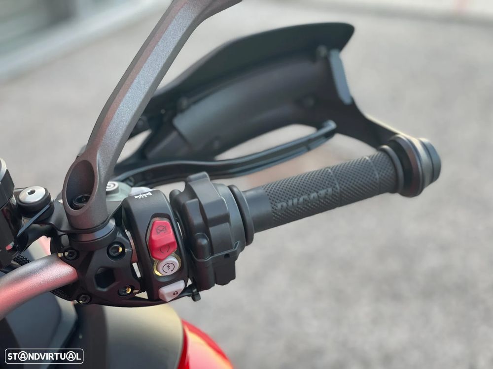 Ducati Multistrada V2 S - 6