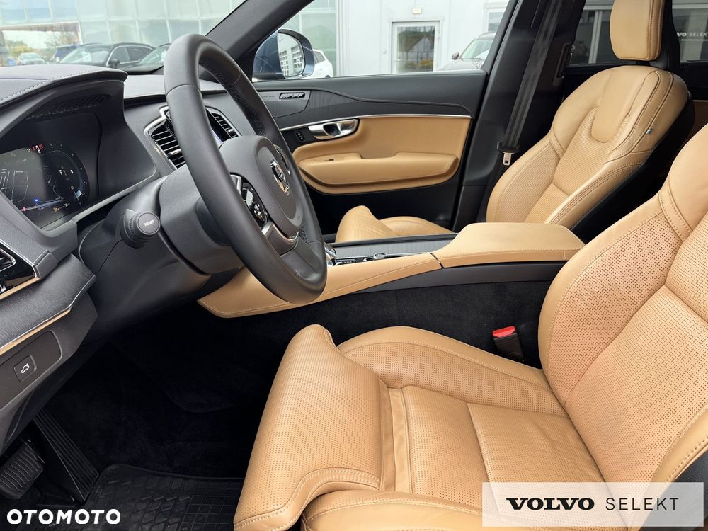 Volvo XC 90 - 13