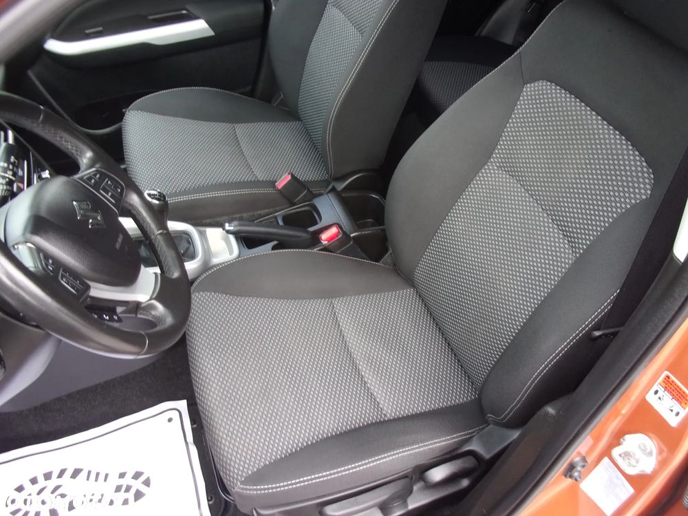 Suzuki Vitara 1.6 Premium 2WD - 15