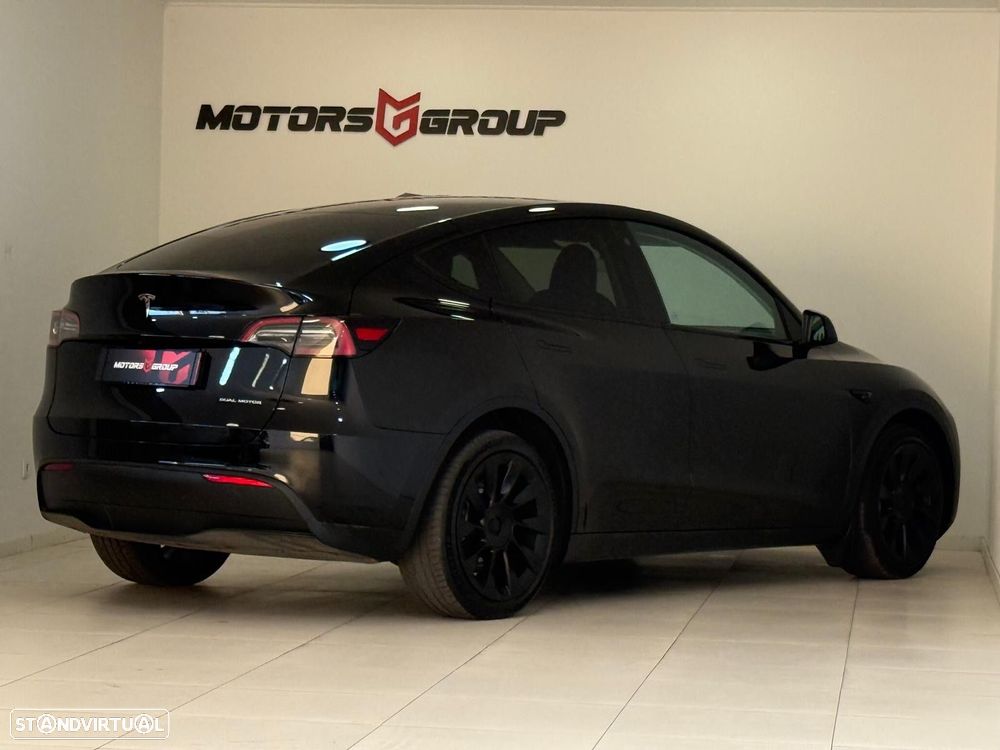 Tesla Model Y Long Range Tração Integral - 19