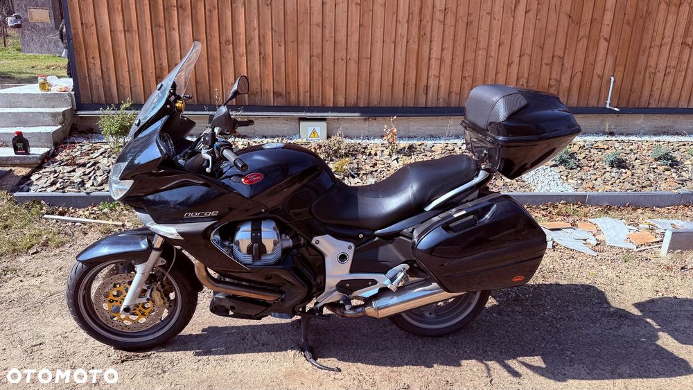 Moto Guzzi 1200 - 18