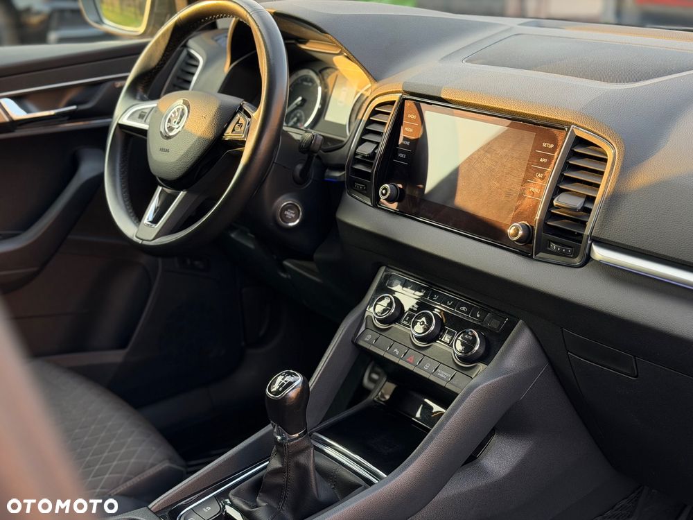 Skoda Karoq 1.5 TSI Sportline - 10