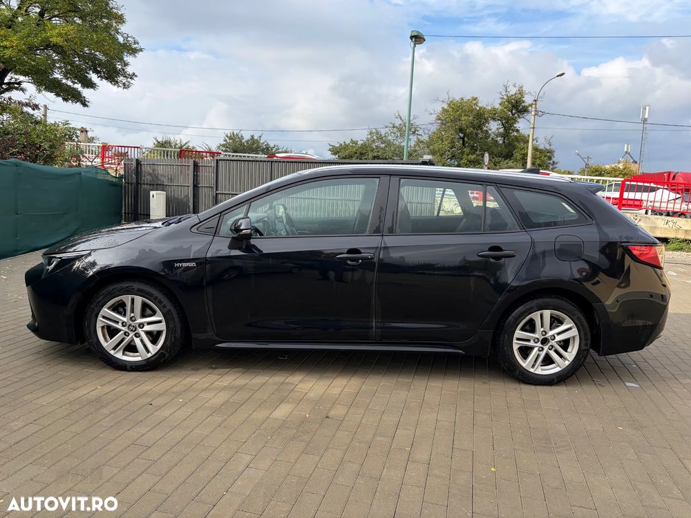Toyota Corolla 1.8 HSD Business - 17