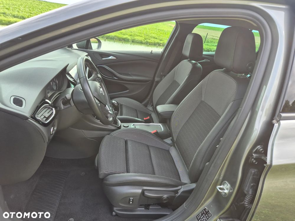 Opel Astra 1.5 D Start/Stop Business Elegance - 15