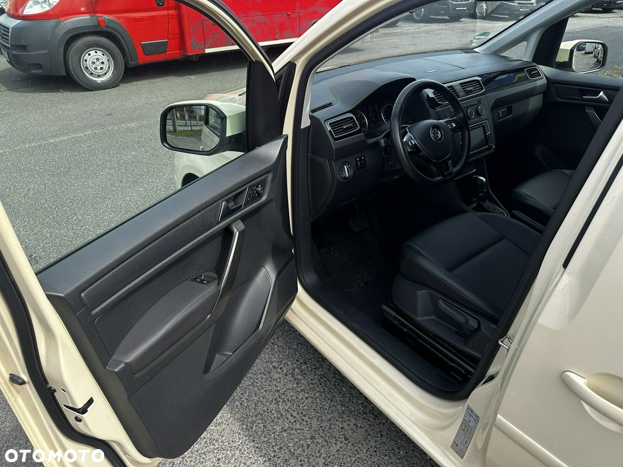 Volkswagen Caddy - 19