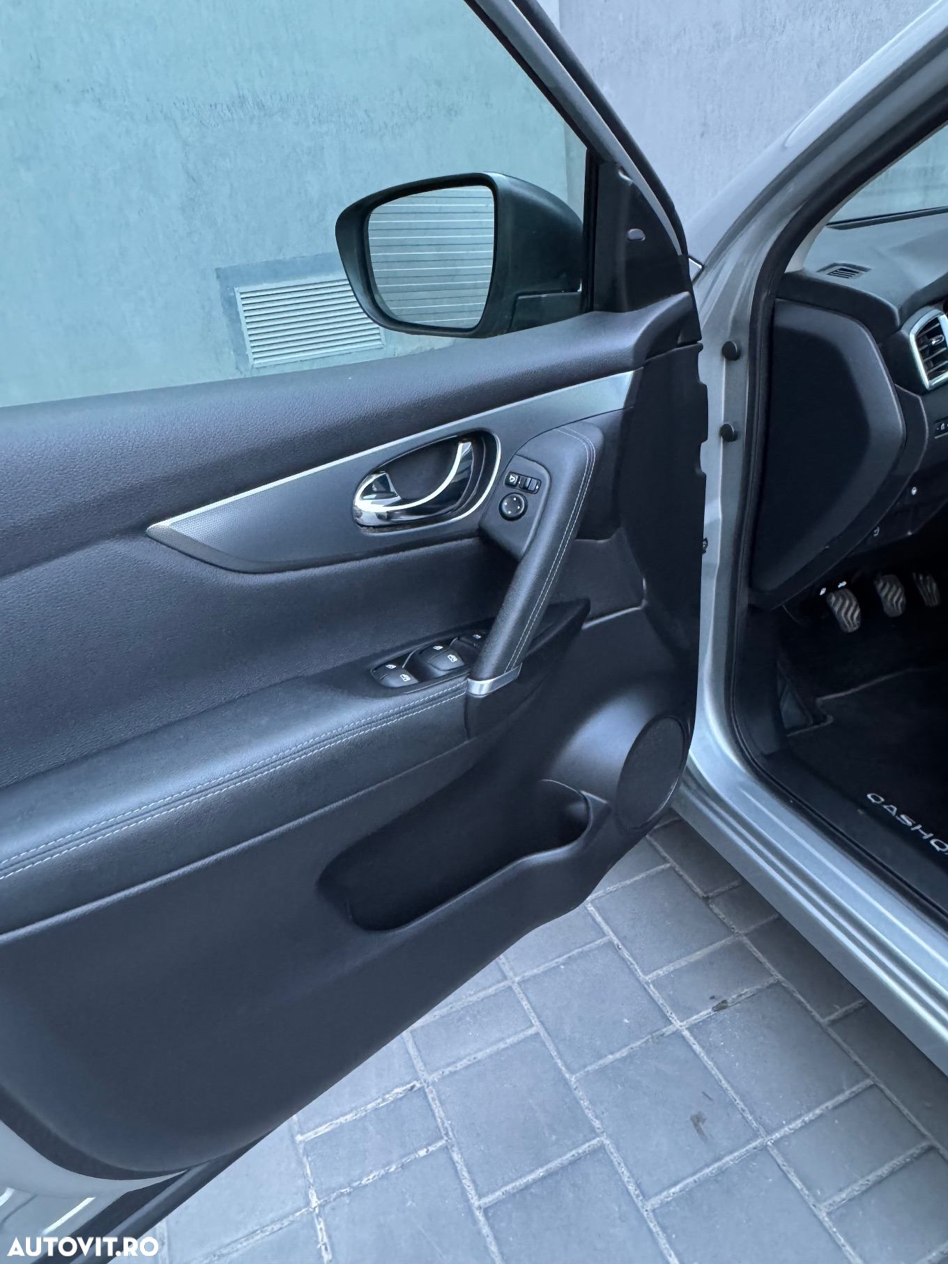 Nissan Qashqai 1.5 DCI TEKNA+ - 25