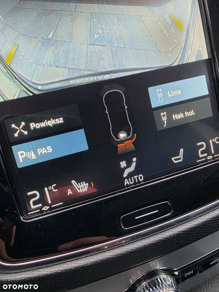 Volvo XC 90 - 31
