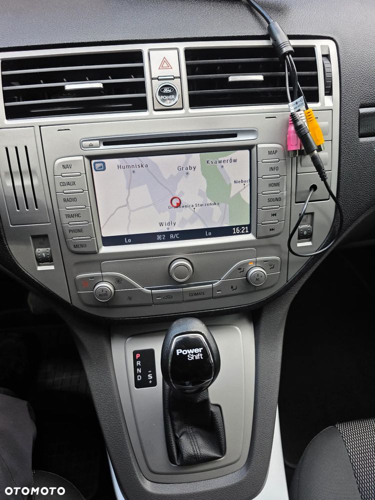 Ford Kuga - 24