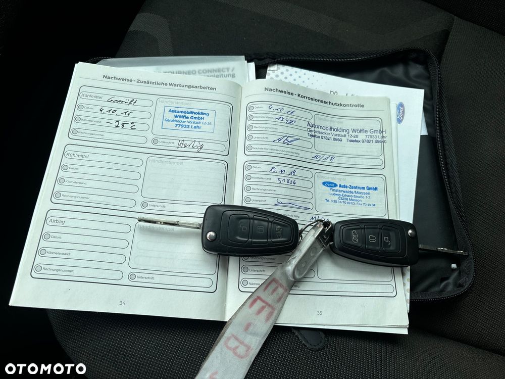 Ford Tourneo Connect 1.6 TDCi Trend - 34