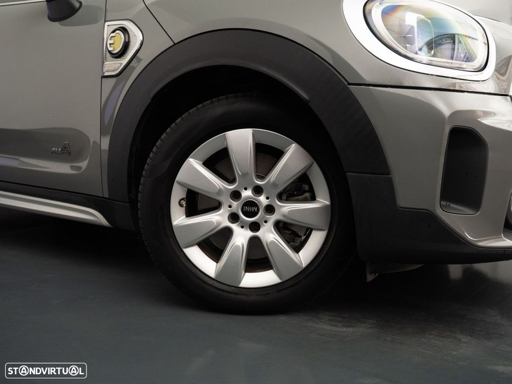 MINI Countryman Cooper SE ALL4 Auto - 9