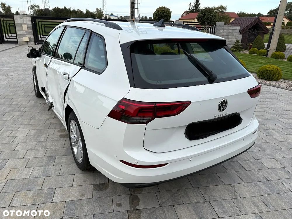 Volkswagen Golf VIII 2.0 TDI Life - 10