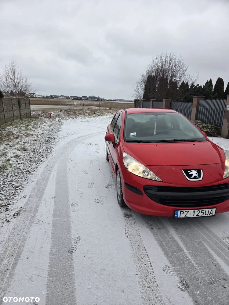 Peugeot 207 1.4 HDi Trendy - 6