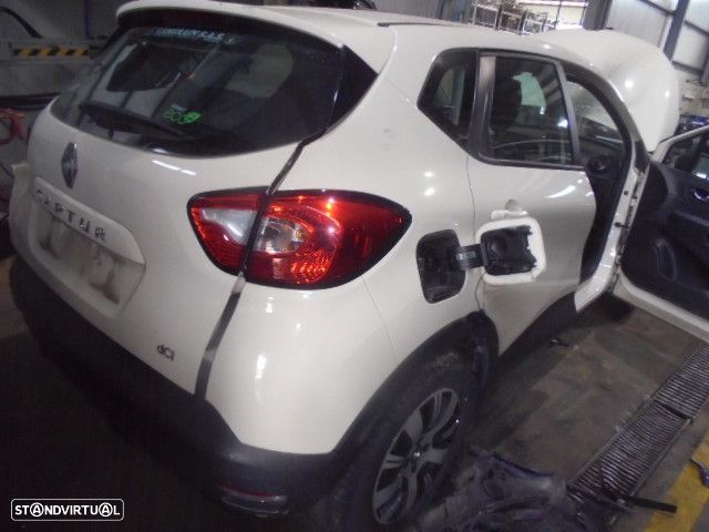 Carro MOT: K9K 608 CXVEL: JR5332 RENAULT CAPTUR 1 2014 1.5DCI 90CV 5P BEGE DIESEL - 10