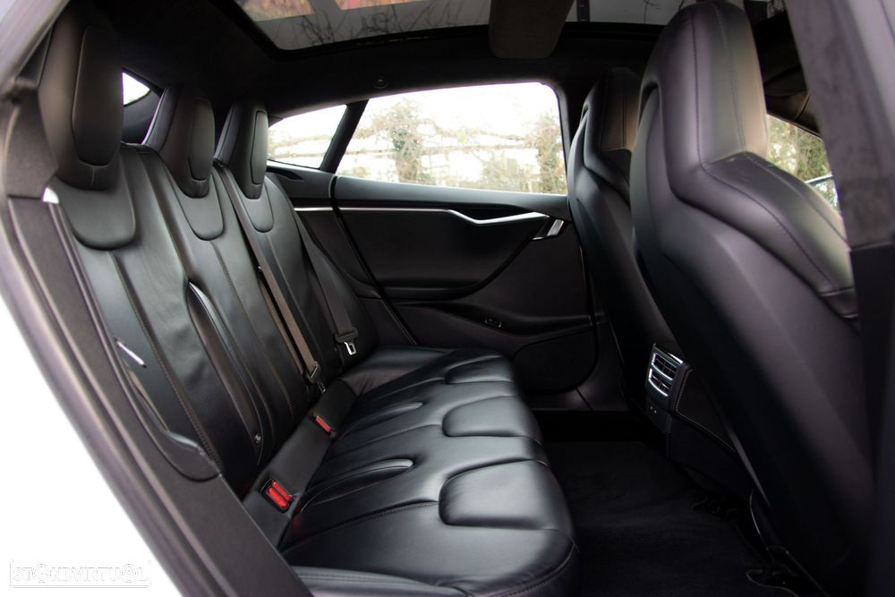 Tesla Model S 90D AWD - 9