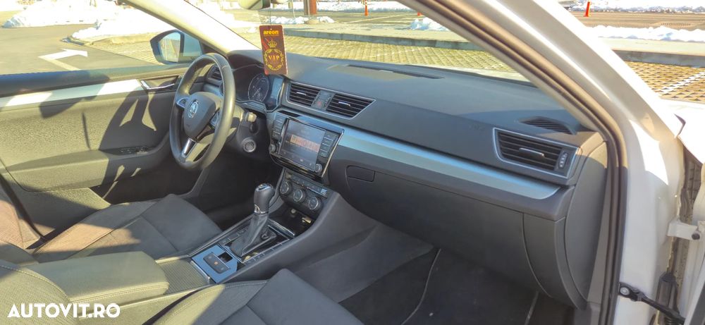 Skoda Superb 2.0 TDI DSG 4X4 Style - 24