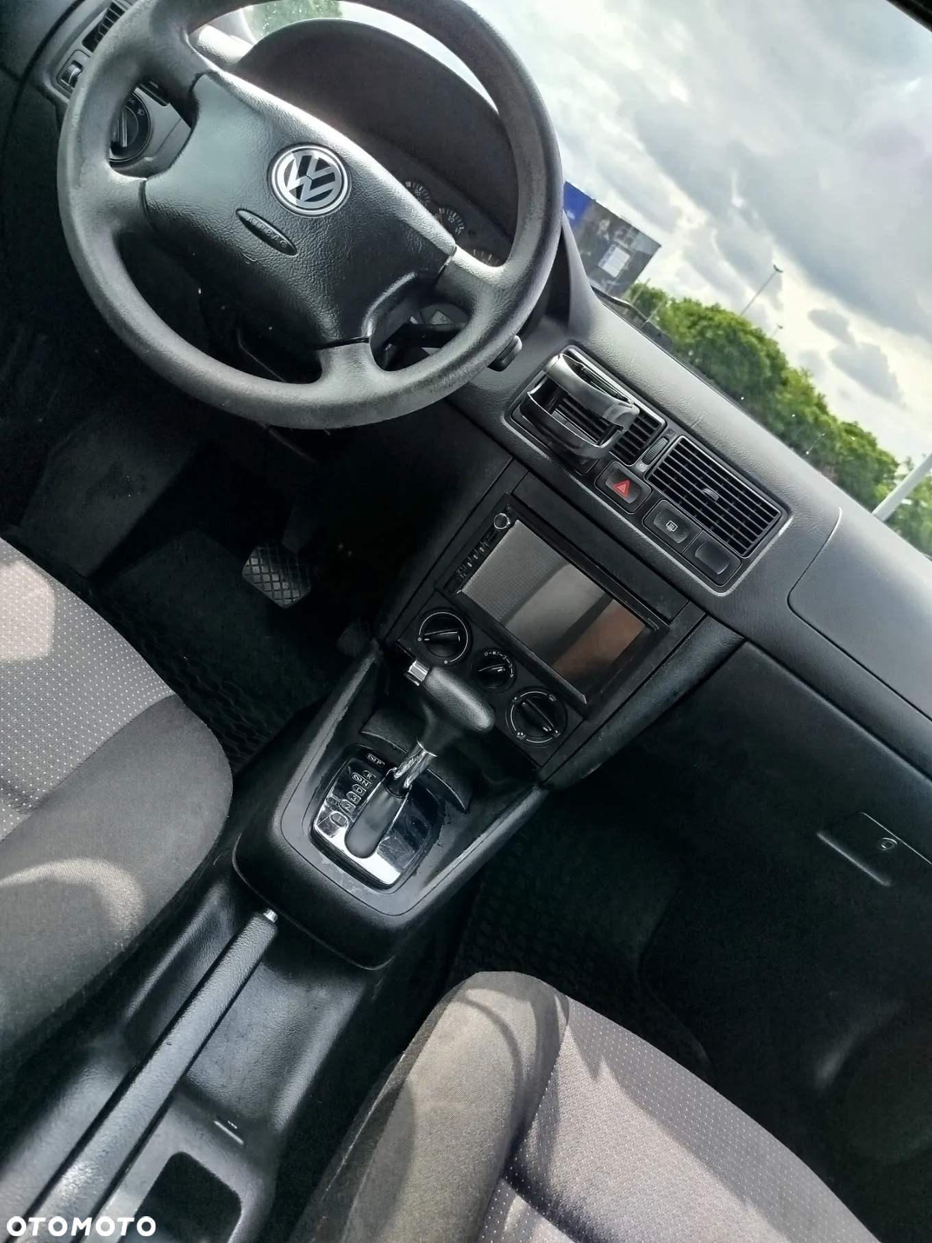 Volkswagen Golf 1.6 Automatik Sportline - 14