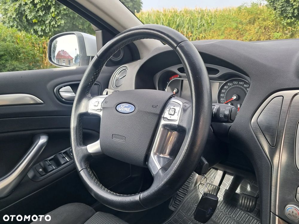 Ford Mondeo 2.0 TDCi Viva Titanium - 16