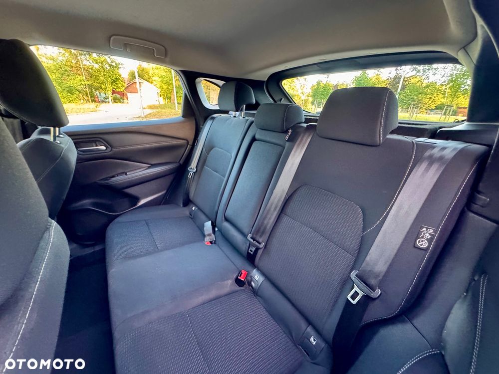 Nissan Qashqai 1.3 DIG-T MHEV Xtronic Tekna - 8