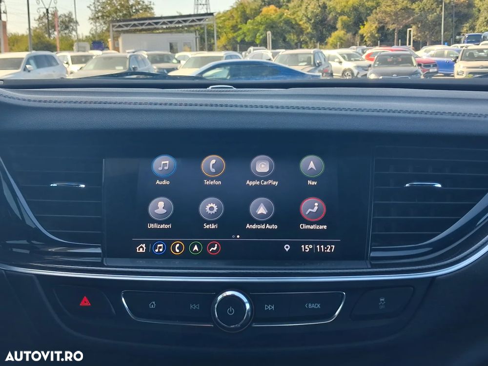 Opel Insignia - 30