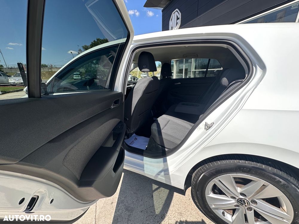 Volkswagen Golf 1.5 eTSI OPF DSG Life - 10