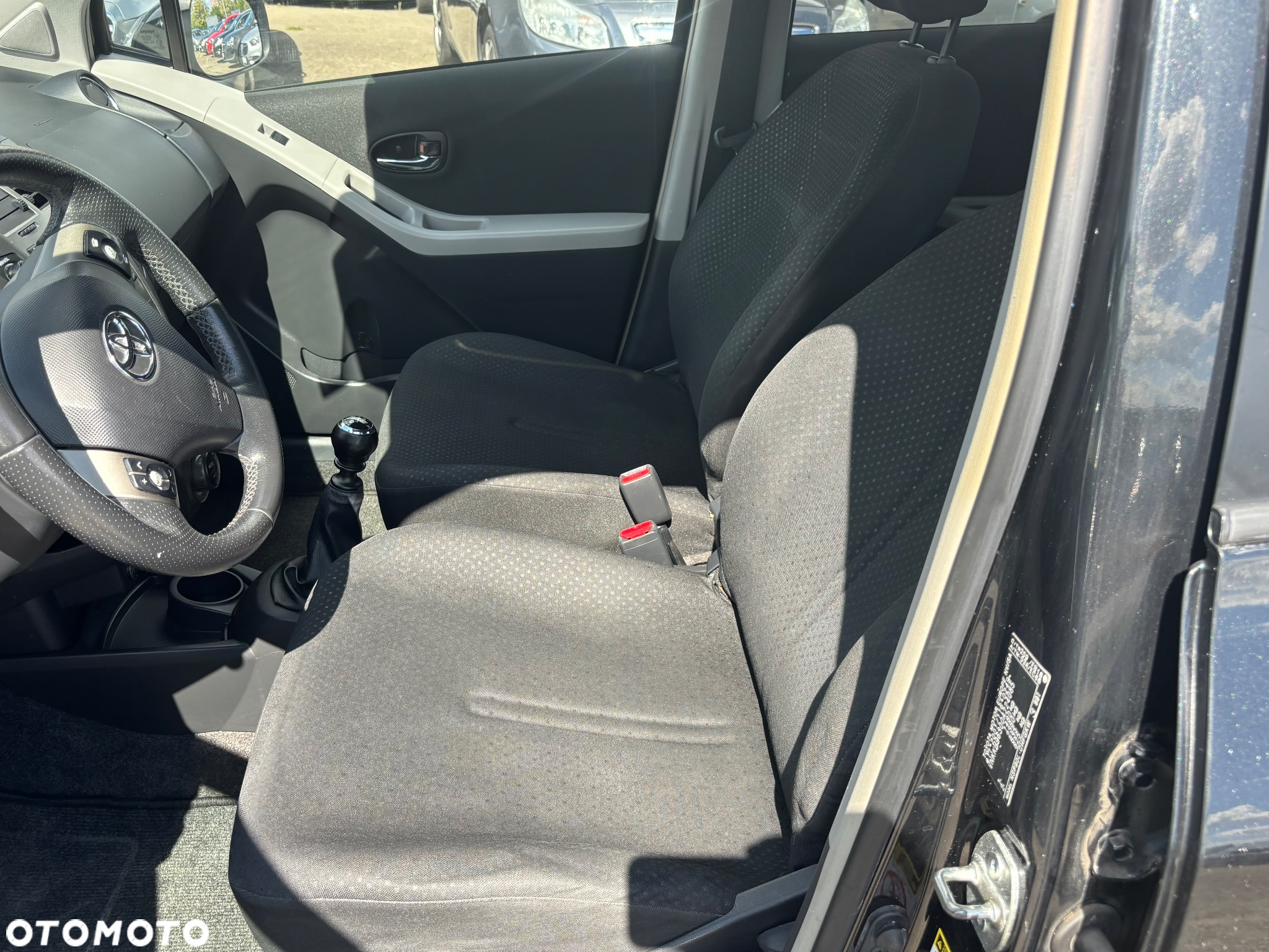 Toyota Yaris 1.33 VVT-i Edition - 15