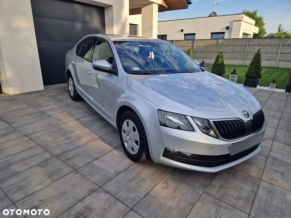 Skoda Octavia - 1