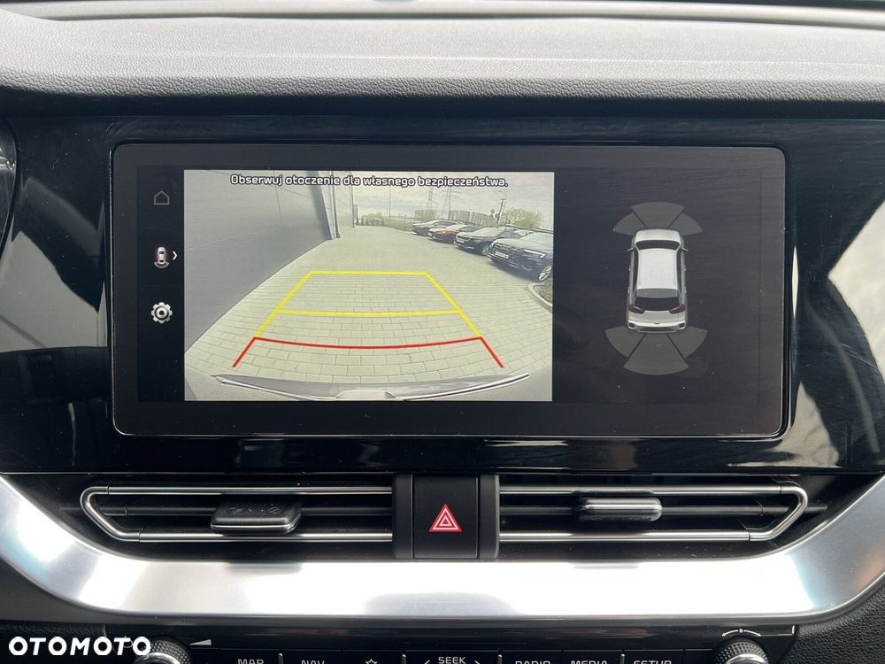 Kia Niro 1.6 GDI Hybrid L Business Line - 28