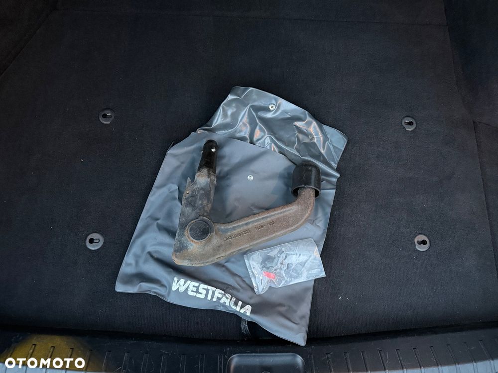 BMW Seria 3 325i Edition Lifestyle - 20