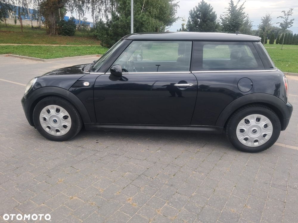 MINI ONE - 9